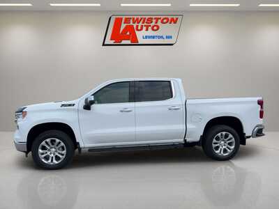 2024 Chevrolet 1500 Crew Cab, $37995. Photo 2