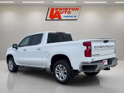 2024 Chevrolet 1500 Crew Cab, $37995. Photo 3