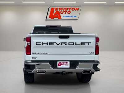 2024 Chevrolet 1500 Crew Cab, $37995. Photo 4