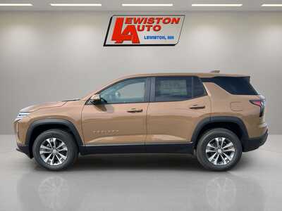 2027 Chevrolet Equinox, $36060. Photo 10