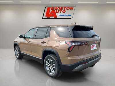 2027 Chevrolet Equinox, $36060. Photo 11