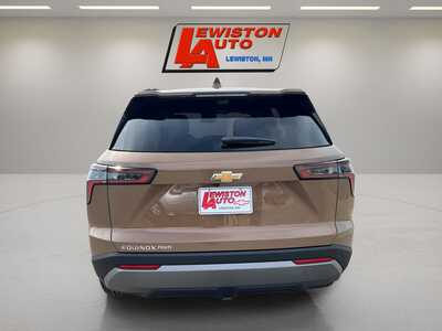 2027 Chevrolet Equinox, $36060. Photo 12