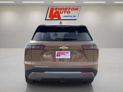 2027 Chevrolet Equinox, $36060. Photo 4