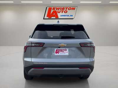 2027 Chevrolet Equinox, $36060. Photo 4