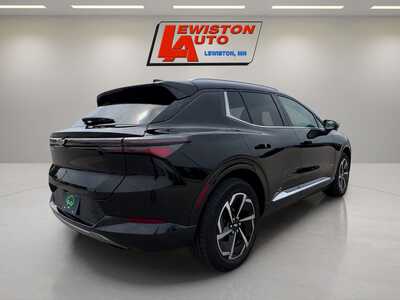 2025 Chevrolet Equinox, $28995. Photo 5