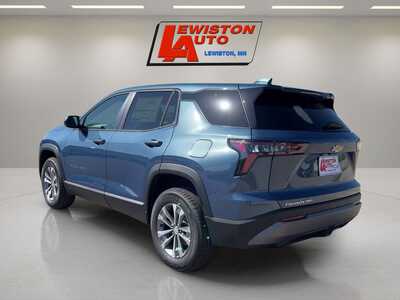 2027 Chevrolet Equinox, $34545. Photo 3