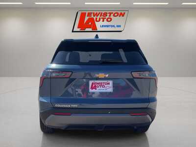 2027 Chevrolet Equinox, $34545. Photo 4