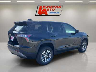 2027 Chevrolet Equinox, $36060. Photo 5