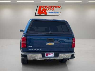 2017 Chevrolet 1500 Ext Cab, $7995. Photo 4
