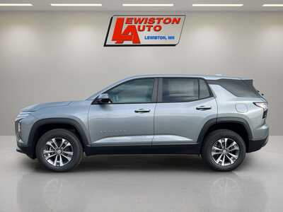 2027 Chevrolet Equinox, $34295. Photo 10