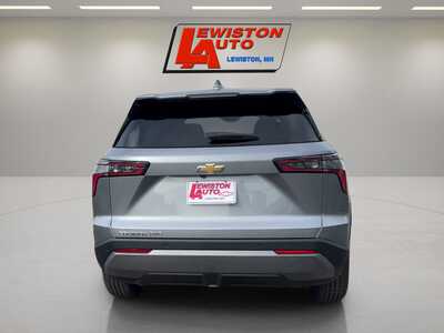 2027 Chevrolet Equinox, $34295. Photo 4