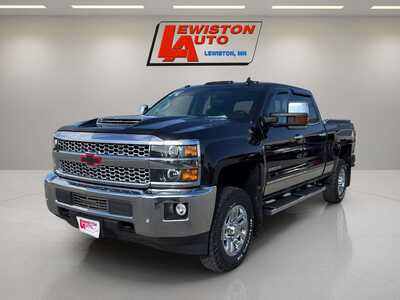 2018 Chevrolet 3500 Crew Cab, $45995. Photo 1