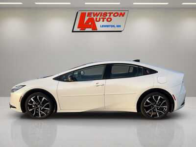 2024 Toyota Prius, $34995. Photo 2