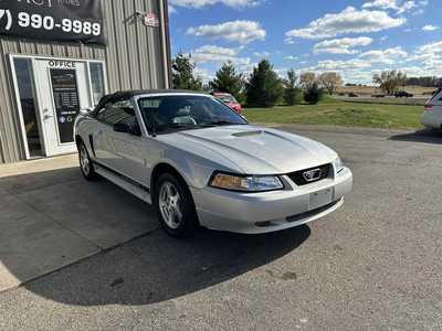 2002 Ford Mustang, $3200. Photo 3