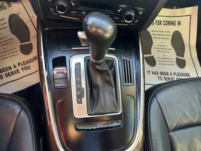 2011 Audi Q5, $5500. Photo 6