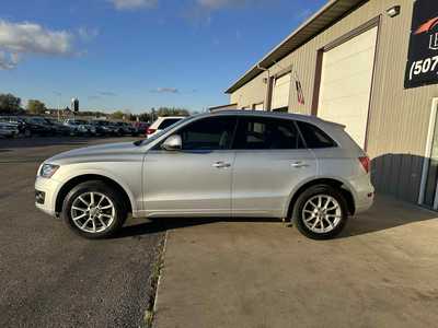 2011 Audi Q5, $5500. Photo 9