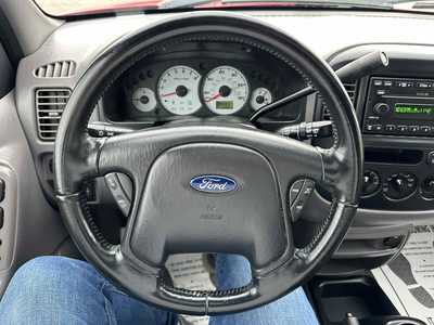 2002 Ford Escape, $3200. Photo 5