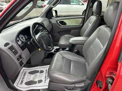 2002 Ford Escape, $3200. Photo 6