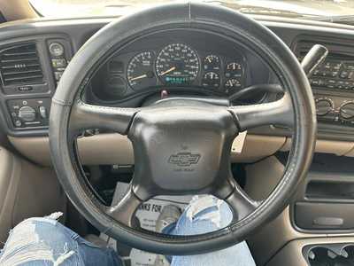 2002 Chevrolet Avalanche, $2999. Photo 5
