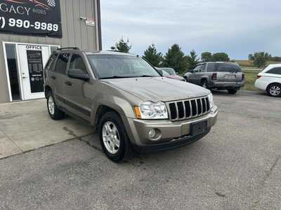 2005 Jeep Grand Cherokee, $3200. Photo 3