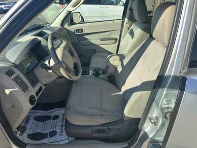 2010 Ford Escape, $2900. Photo 7