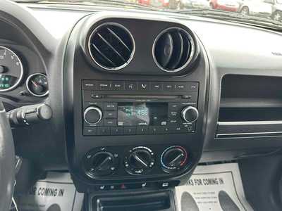 2009 Jeep Patriot, $4900. Photo 12