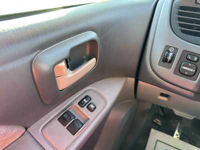 2003 Toyota Sienna, $2700. Photo 12
