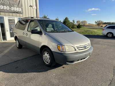 2003 Toyota Sienna, $2700. Photo 3