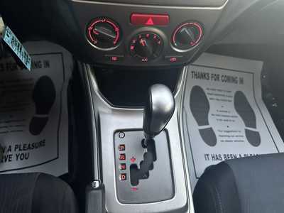 2009 Subaru Impreza, $3400. Photo 6