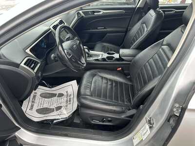 2013 Ford Fusion, $3500. Photo 7