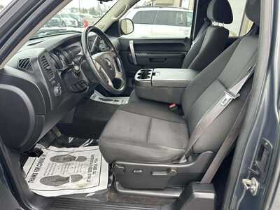 2011 Chevrolet 1500 Ext Cab, $5500. Photo 6