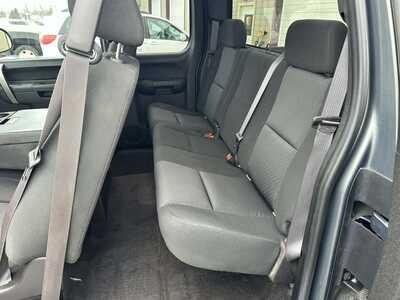 2011 Chevrolet 1500 Ext Cab, $5500. Photo 7