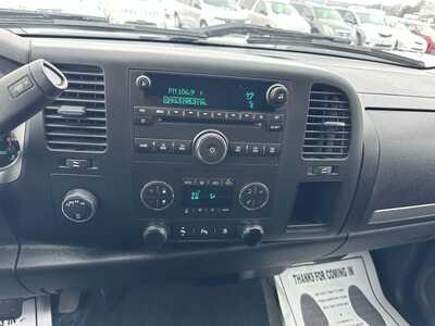 2011 Chevrolet 1500 Ext Cab, $5500. Photo 11