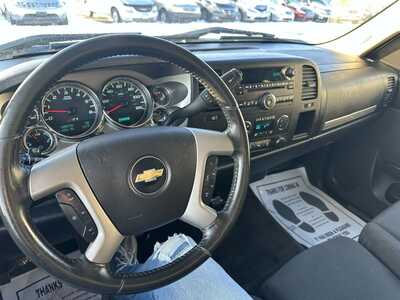 2013 Chevrolet 1500 Crew Cab, $5999. Photo 10