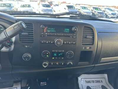 2013 Chevrolet 1500 Crew Cab, $5999. Photo 11