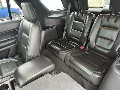 2014 Ford Explorer, $6999. Photo 10