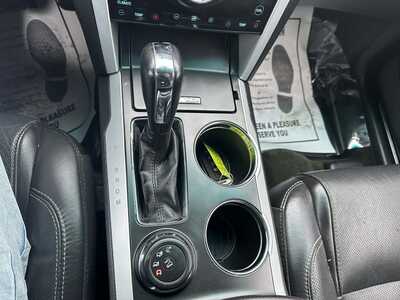 2014 Ford Explorer, $6999. Photo 7