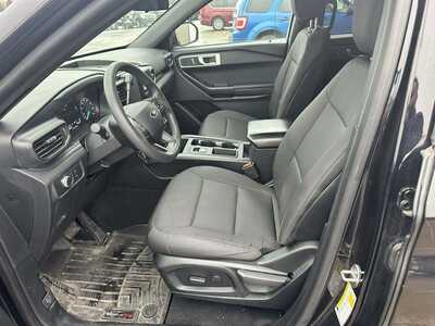 2020 Ford Explorer, $15999. Photo 7