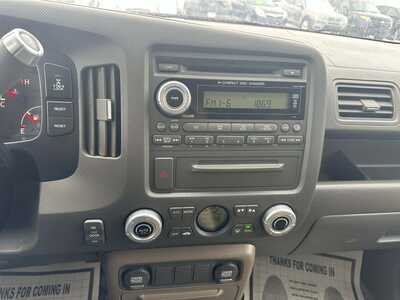 2006 Honda Ridgeline, $5500. Photo 11