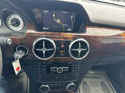 2013 Mercedes-Benz GLK, $5500. Photo 12