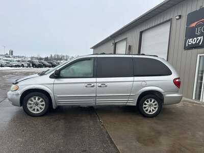 2003 Chrysler TOWN AND, $999. Photo 8