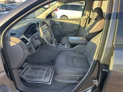 2013 Chevrolet Traverse, $4500. Photo 8