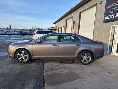 2011 Chevrolet Malibu, $3200. Photo 9