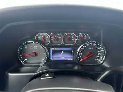 2014 Chevrolet SILVERADO 1500, $10900. Photo 4