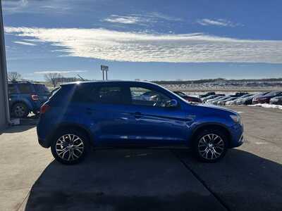 2016 Mitsubishi Outlander, $4999. Photo 10