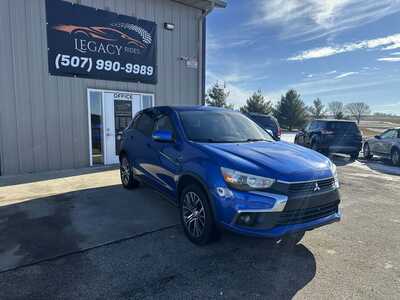 2016 Mitsubishi Outlander, $4999. Photo 3