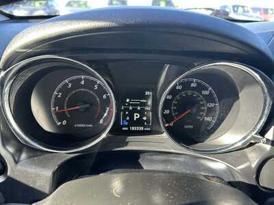 2016 Mitsubishi Outlander, $4999. Photo 4