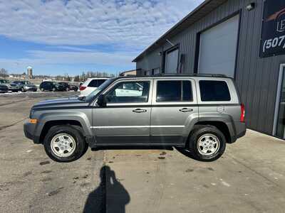 2012 Jeep Patriot, $3999. Photo 9