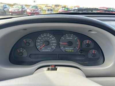 2002 Ford Mustang, $3200. Photo 4