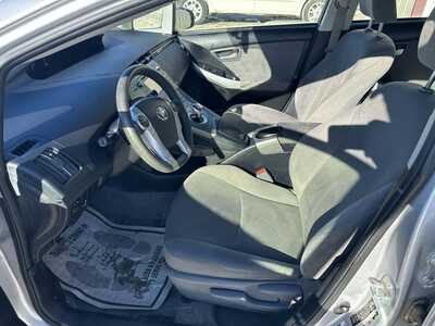 2014 Toyota Prius, $7999. Photo 7